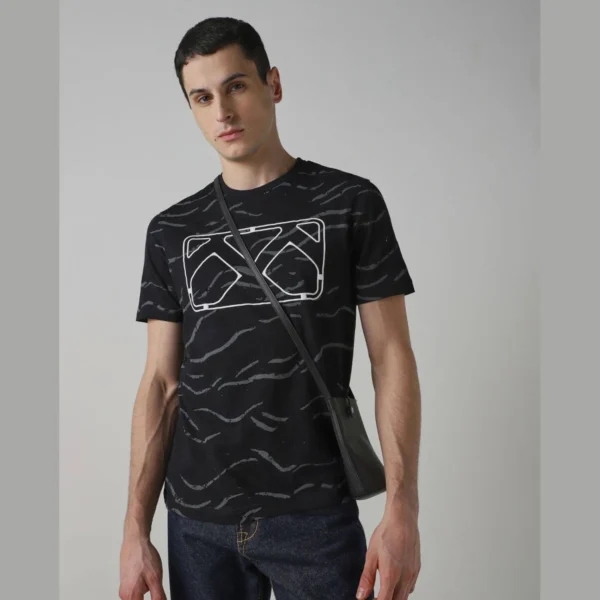 Black 3D Graphic T-shirt